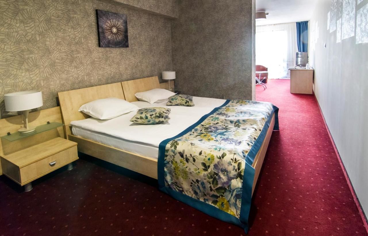 Отель Plaza Hotel Варна-19